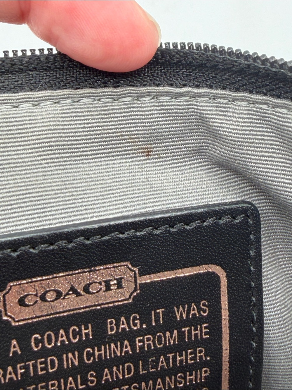 Coach Black Leather Adjustable Zip Closure Crossbody Bag #L0826-42585 - Picture 10 of 15